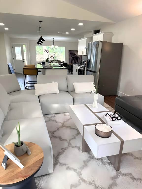 Gorgeous Event Space | 2 Home Compound | Hot Tub