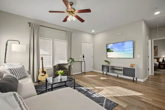 Spacious Downtown Austin Escape • 5BR Modern Haven