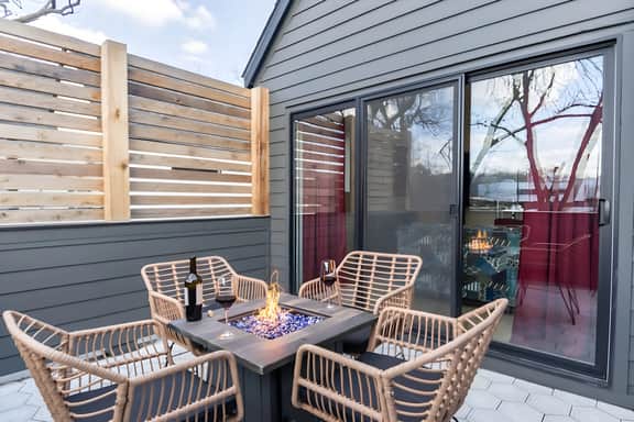 Designer Home w/Hot Tub + Movie Room Near East 6th